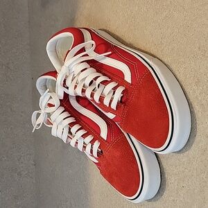Red vans size men's 8 women's 9.5
